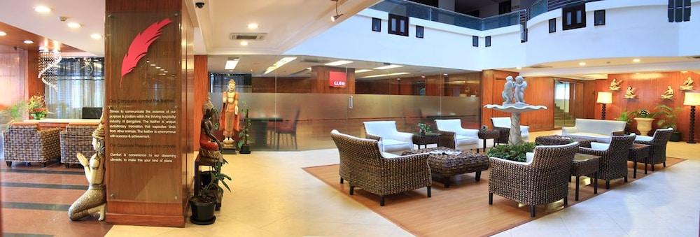 Shilton Royale Hotel Bangalore Exterior photo